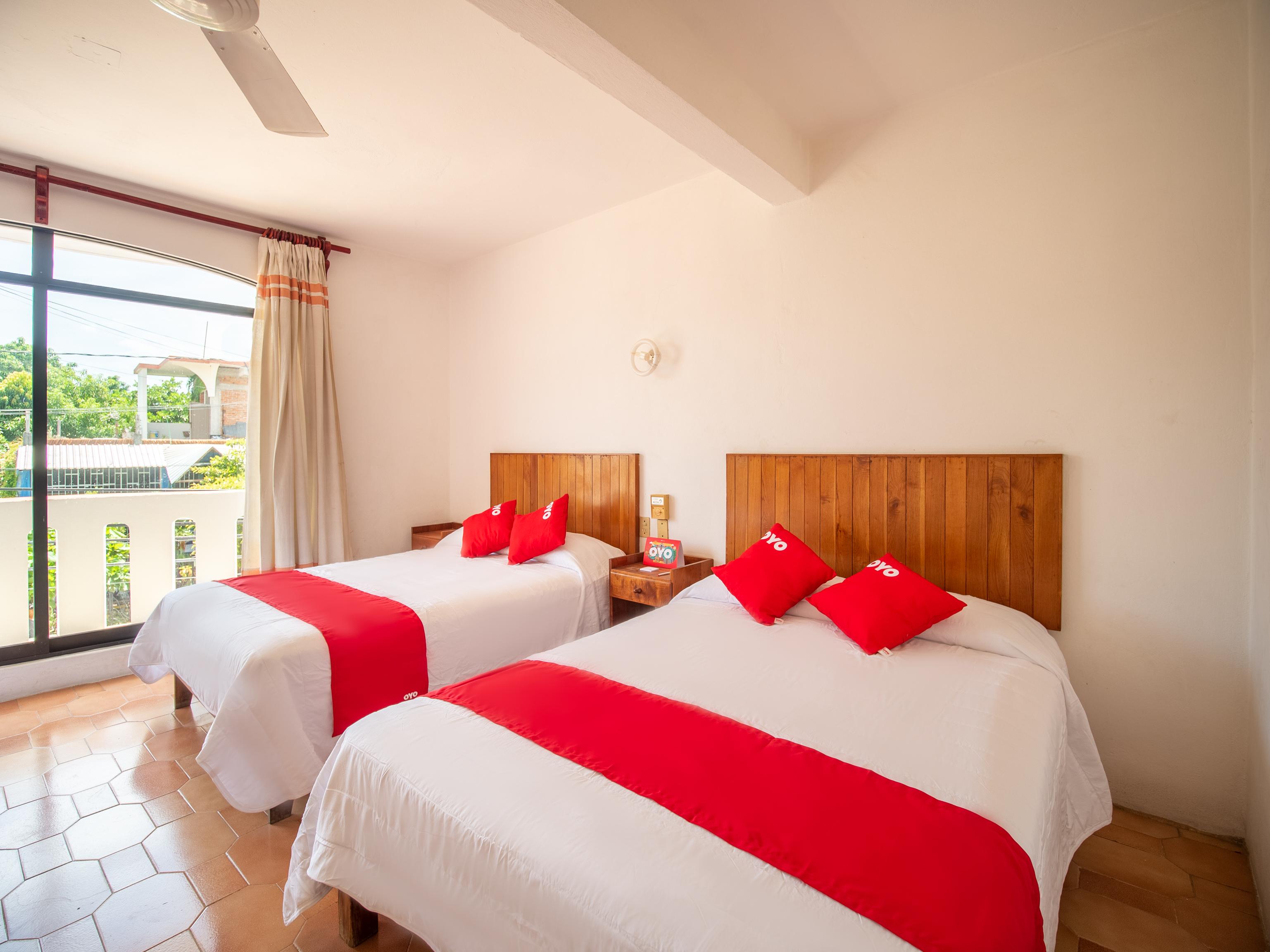 Oyo Hotel Arena Surf, Puerto Escondido Bagian luar foto