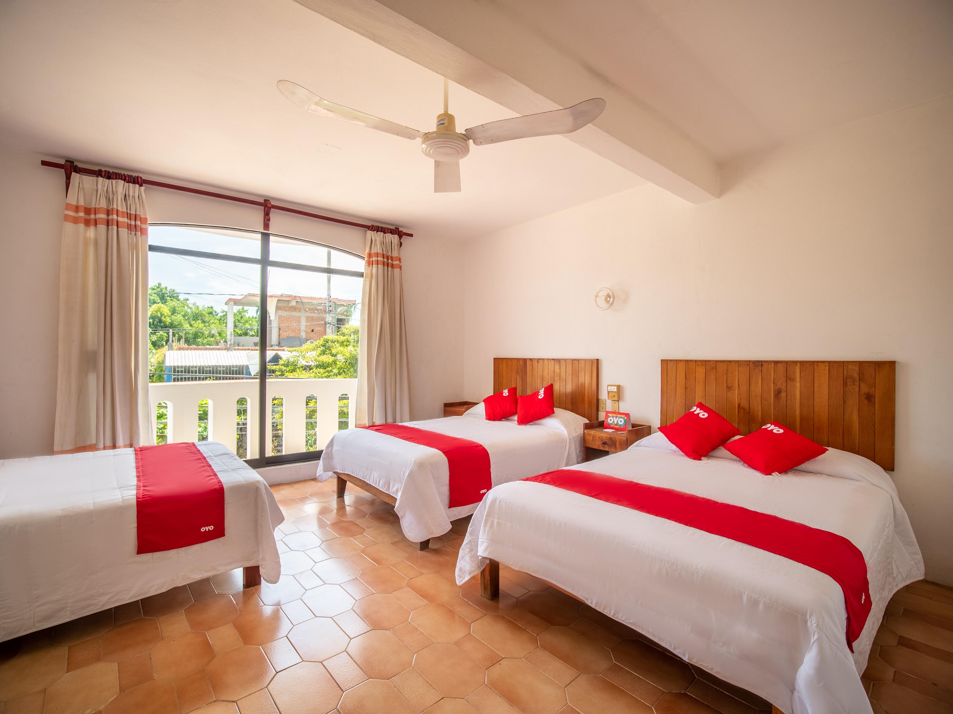 Oyo Hotel Arena Surf, Puerto Escondido Bagian luar foto